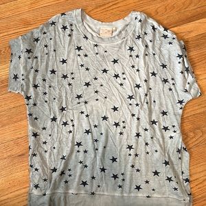 Star Tee with side slits